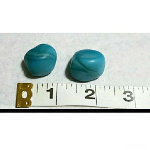 Raw Natural Turquoise Cabochon Round Stones 2 piece - Picture 5 of 9